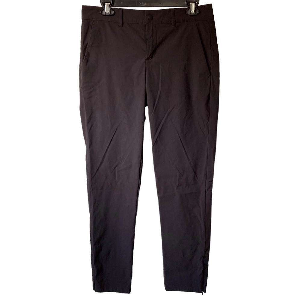 2/$15 The North Face black mid rise zip ankle hiking pants women’s 4